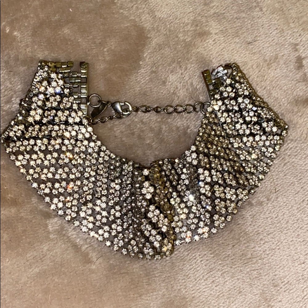 Necklace - Picture 2 of 3